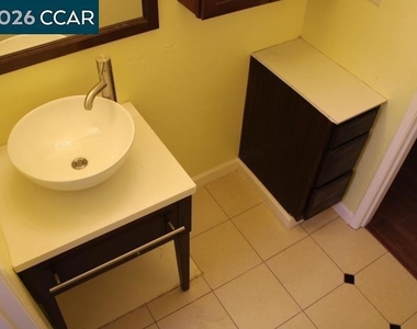 190 Iris Rd - Photo Thumbnail 27