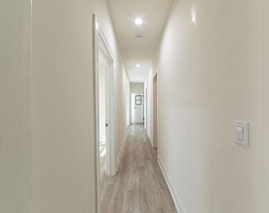801 N Alexandria Avenue - Photo Thumbnail 11