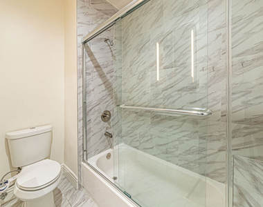 801 N Alexandria Avenue - Photo Thumbnail 5