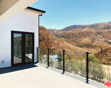 1700 Cadenhorn Drive - Photo Thumbnail 42