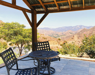 1700 Cadenhorn Drive - Photo Thumbnail 40