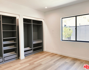 1700 Cadenhorn Drive - Photo Thumbnail 17