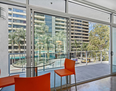 645 W 9th Street - Photo Thumbnail 29