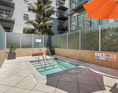 645 W 9th Street - Photo Thumbnail 24