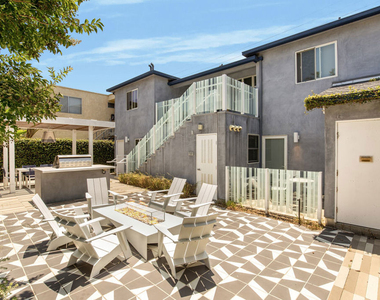 1446 Yale Street - Photo Thumbnail 7