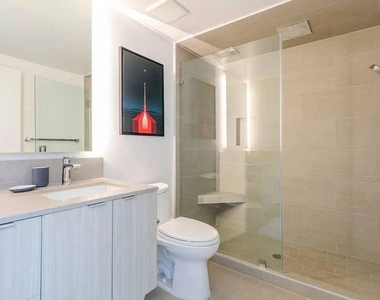 1446 Yale Street - Photo Thumbnail 3