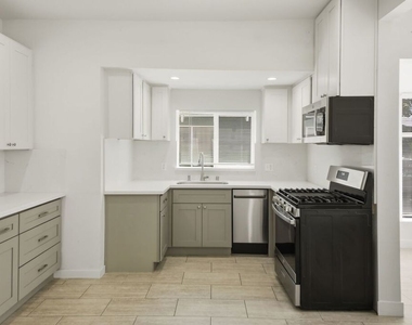 2910 Budlong Avenue - Photo Thumbnail 11