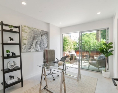 7150 Willoughby Avenue - Photo Thumbnail 4