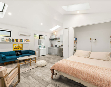 3744 Buena Park Drive - Photo Thumbnail 21