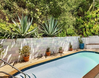3744 Buena Park Drive - Photo Thumbnail 4