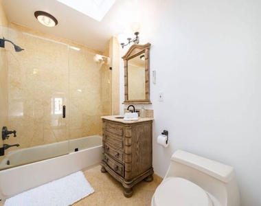 11331 Isleta Street - Photo Thumbnail 47