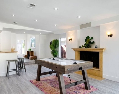 11331 Isleta Street - Photo Thumbnail 38