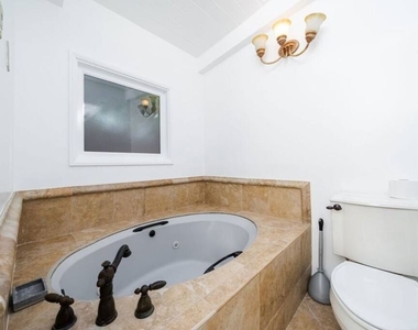 11331 Isleta Street - Photo Thumbnail 70
