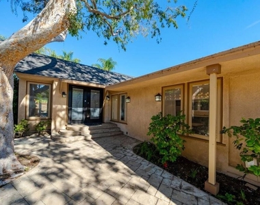 11331 Isleta Street - Photo Thumbnail 25