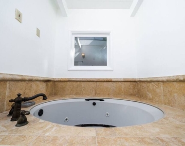 11331 Isleta Street - Photo Thumbnail 44