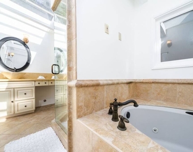 11331 Isleta Street - Photo Thumbnail 31