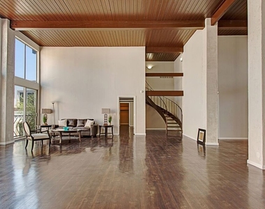 600 E Olive Avenue - Photo Thumbnail 5