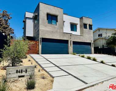 948 E 67th Street - Photo Thumbnail 1