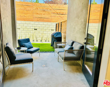 948 E 67th Street - Photo Thumbnail 52
