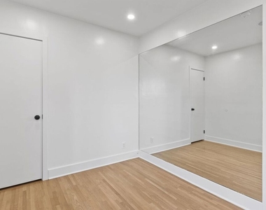 2128 Camden Avenue - Photo Thumbnail 18