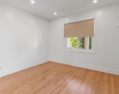 2128 Camden Avenue - Photo Thumbnail 21