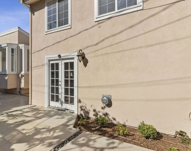2128 Camden Avenue - Photo Thumbnail 22