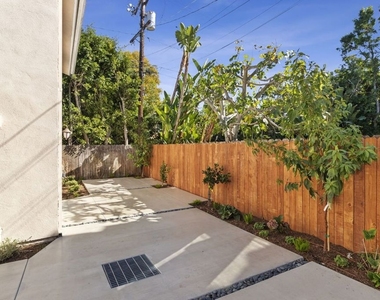 2128 Camden Avenue - Photo Thumbnail 26