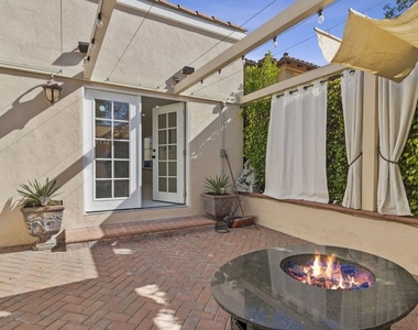 2128 Camden Avenue - Photo Thumbnail 9