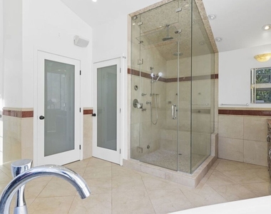 2128 Camden Avenue - Photo Thumbnail 16