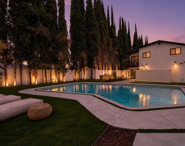 5953 Oakdale Avenue - Photo Thumbnail 4
