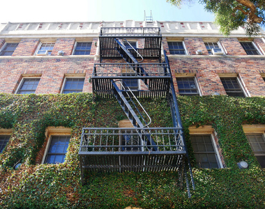 611 S Cloverdale Avenue - Photo Thumbnail 2