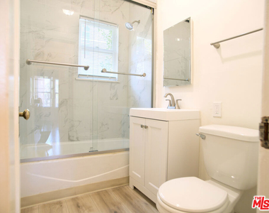 611 S Cloverdale Avenue - Photo Thumbnail 13