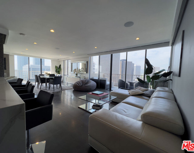 2160 Century Park East - Photo Thumbnail 15