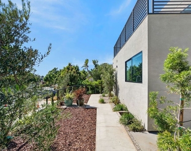 1853 12th Street - Photo Thumbnail 2