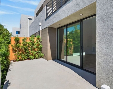 1853 12th Street - Photo Thumbnail 9