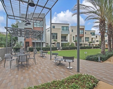 12655 Bluff Creek Drive - Photo Thumbnail 46