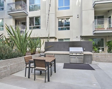 12655 Bluff Creek Drive - Photo Thumbnail 40