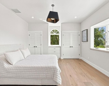 1027 Ravoli Drive - Photo Thumbnail 38