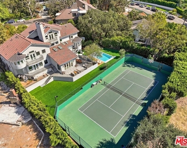 1027 Ravoli Drive - Photo Thumbnail 1