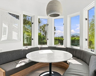 1027 Ravoli Drive - Photo Thumbnail 19