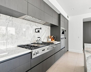 1027 Ravoli Drive - Photo Thumbnail 18