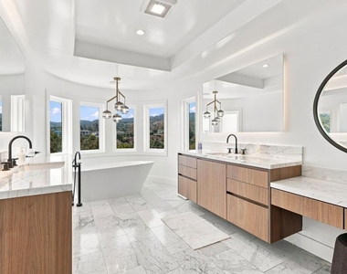 1027 Ravoli Drive - Photo Thumbnail 31