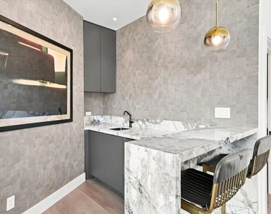 1027 Ravoli Drive - Photo Thumbnail 11