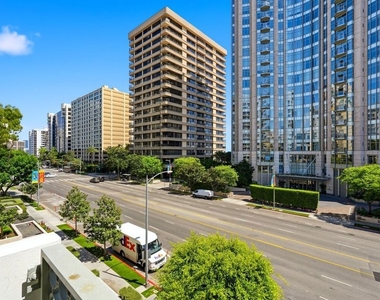 10787 Wilshire Boulevard - Photo Thumbnail 2
