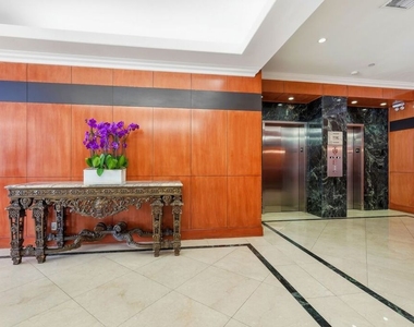 10787 Wilshire Boulevard - Photo Thumbnail 4