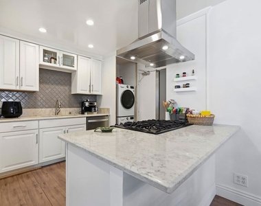 10787 Wilshire Boulevard - Photo Thumbnail 29