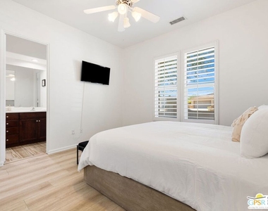 1420 Lorena Way - Photo Thumbnail 20