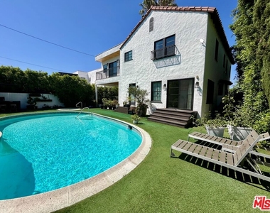 6112 Maryland Drive - Photo Thumbnail 11