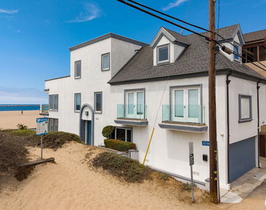 6419 Ocean Front Walk - Photo Thumbnail 36