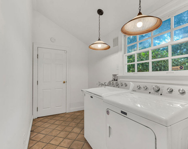 11951 Landale Street - Photo Thumbnail 58